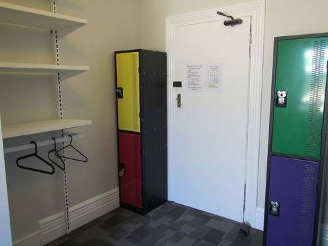 Manly Bunkhouse - Holiday Byron Bay 6