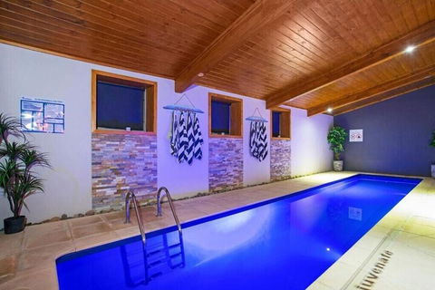 Hahndorf House B&B - Holiday Byron Bay 3