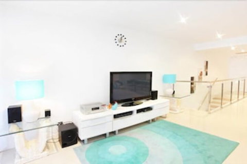 Edge 5 - Holiday Byron Bay 6