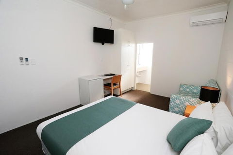 Q Express - Holiday Byron Bay 6