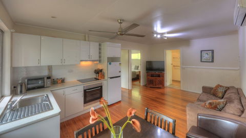 Atherton Hinterland Motel - Holiday Byron Bay 6