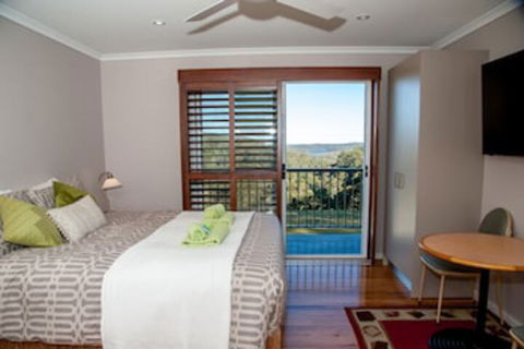 Sinclairs Country Retreat - Holiday Byron Bay 0