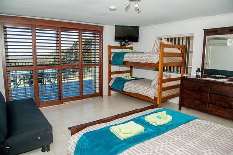 Sinclairs Country Retreat - Holiday Byron Bay 7