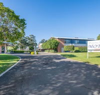 Hawkesbury Race Club Motel - Holiday Byron Bay