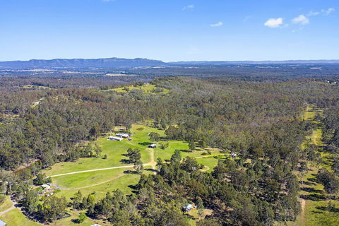 Hunter Hideaway Cottages - Holiday Byron Bay 7