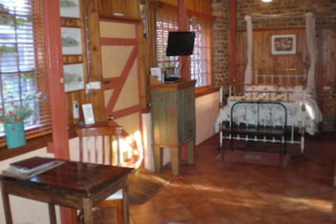 Eagle Foundry Bed & Breakfast - Holiday Byron Bay 5