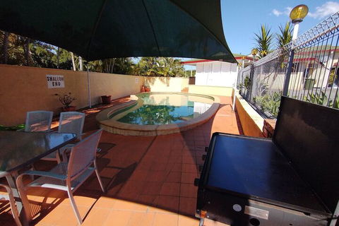 Aspley Sunset Motel - Holiday Byron Bay 7