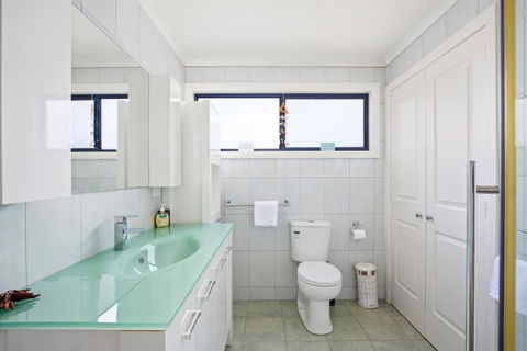 Seaspray - Holiday Byron Bay 3