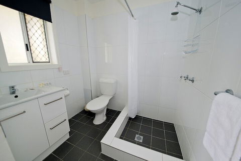 Burleigh Gold Coast Motel - Holiday Byron Bay 6