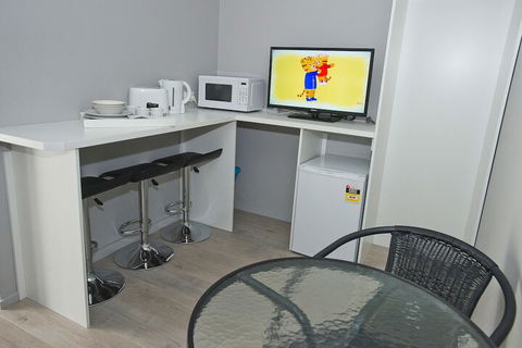 Burleigh Gold Coast Motel - Holiday Byron Bay 4