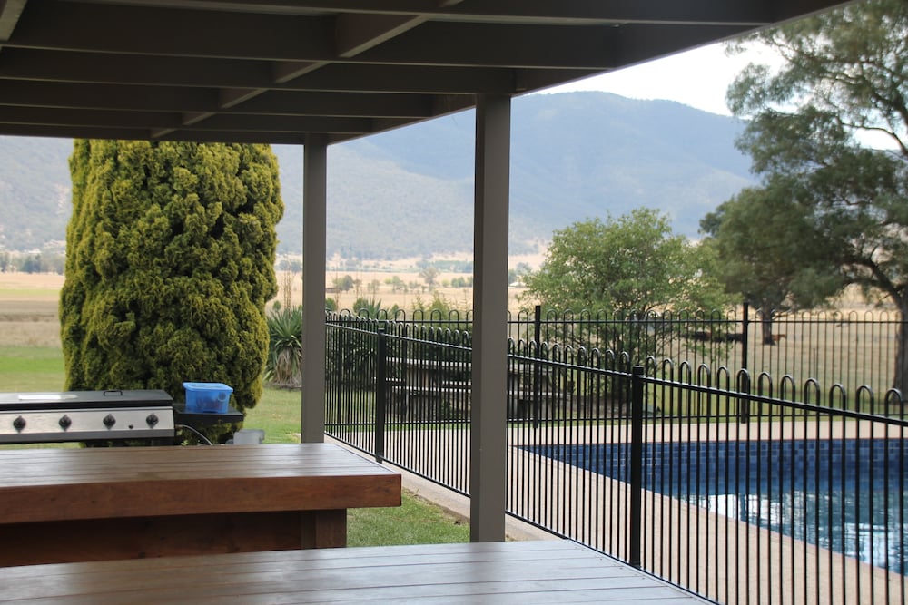 Corryong VIC Holiday Byron Bay