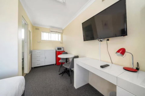 Kiama Motel 617 - Holiday Byron Bay 0