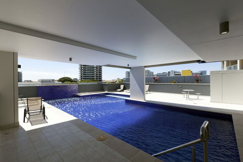 H On Mitchell Apartment Hotel - Holiday Byron Bay 2