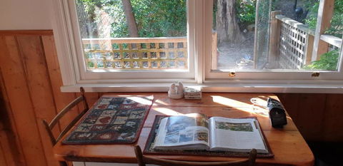 Astley Cottage - Holiday Byron Bay 3