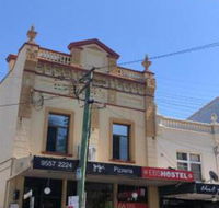 EBS Sydney Hostel - Holiday Byron Bay