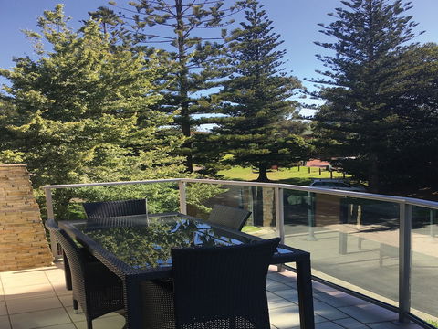 507 At The Waves - Holiday Byron Bay 6