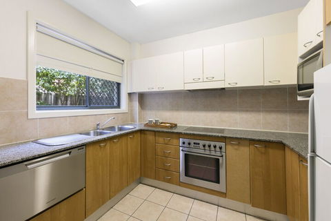 Waldorf Hornsby Residential Apartments - Holiday Byron Bay 3