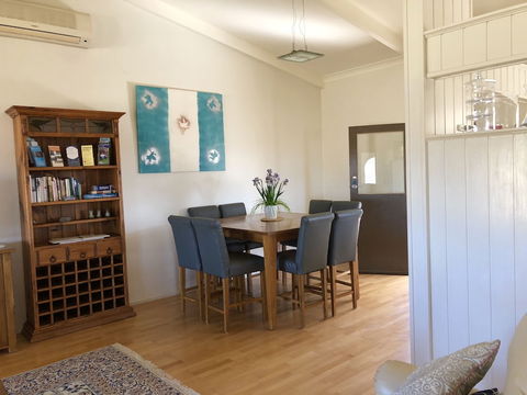 Dam It Getaway- Homestead - Holiday Byron Bay 1