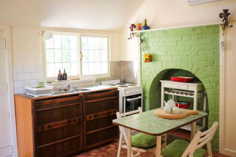 Smiths Cottage - Holiday Byron Bay 5