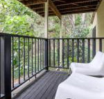 Straddie Beach House 2 - Holiday Byron Bay