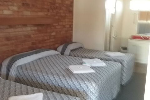Avocado Motor Inn - Holiday Byron Bay 6