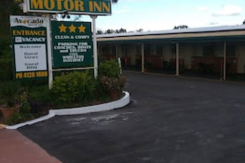 Avocado Motor Inn - Holiday Byron Bay 0
