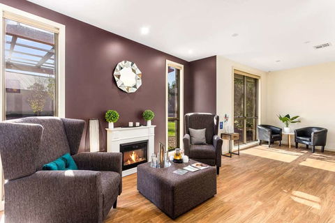 Quality Suites Point Cook Seasons 5 - Holiday Byron Bay 5