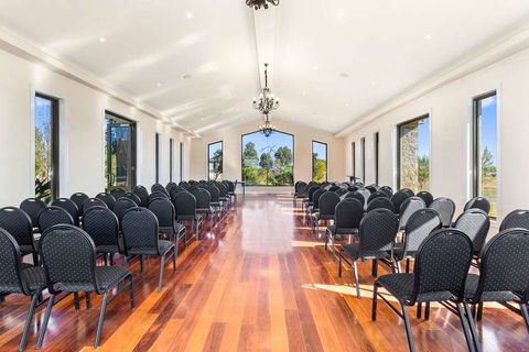 Quality Suites Point Cook Seasons 5 - Holiday Byron Bay 13