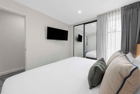 Punthill Essendon North - Holiday Byron Bay 10