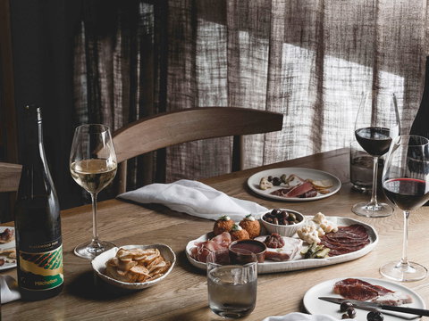 The Mitchelton Hotel Nagambie - Holiday Byron Bay 10