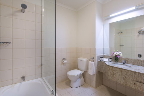 Hotel Grand Chancellor on Currie - Holiday Byron Bay 7