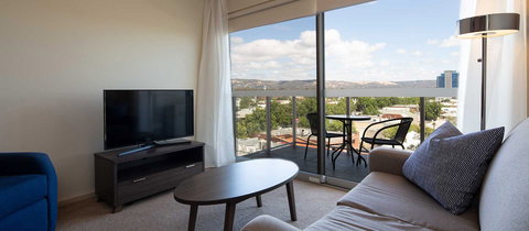 Hume Serviced Apartments - Holiday Byron Bay 0