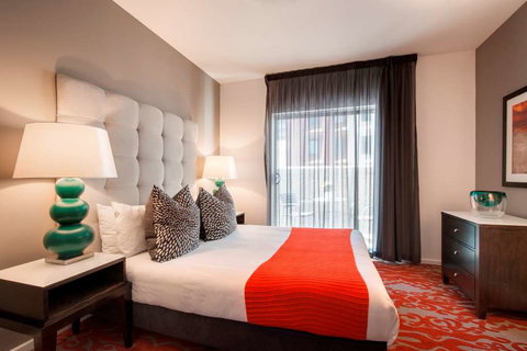 Miller Apartments Adelaide - Holiday Byron Bay 10