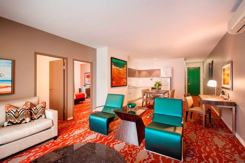 Miller Apartments Adelaide - Holiday Byron Bay 13