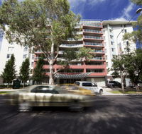 Pacific Suites Canberra - Holiday Byron Bay