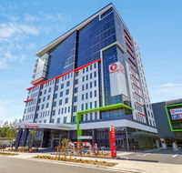 Travelodge Sydney Airport - Holiday Byron Bay