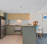 Astra Apartments Chatswood - Holiday Byron Bay