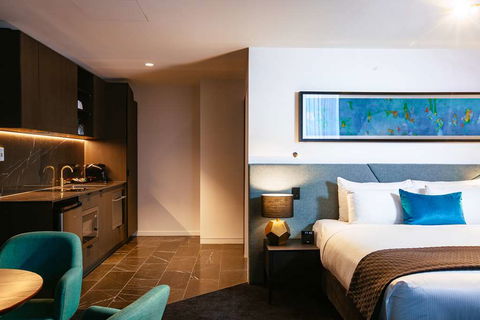 Eatons Hill Hotel - Holiday Byron Bay 9