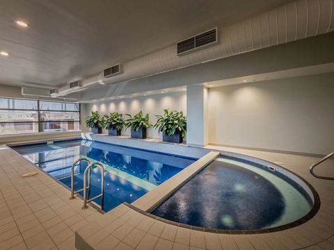 PARKROYAL Melbourne Airport - Holiday Byron Bay 6