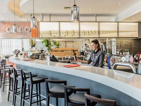PARKROYAL Melbourne Airport - Holiday Byron Bay 11