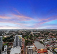 Astra Apartments Parramatta - Skyrise - Holiday Byron Bay