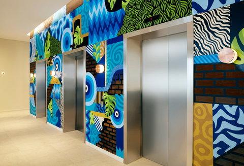 Holiday Inn Express Adelaide City Centre - Holiday Byron Bay 3