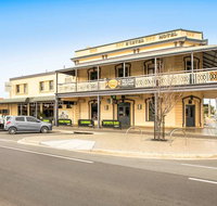 Nightcap at Exeter Hotel - Holiday Byron Bay