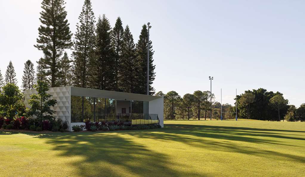 Ashmore QLD Holiday Byron Bay