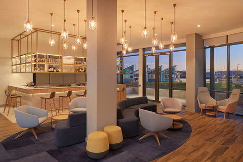 Hilton Garden Inn Albany - Holiday Byron Bay 14