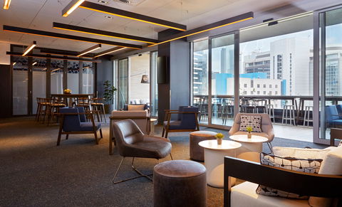 Holiday Inn Express Melbourne Southbank - Holiday Byron Bay 3