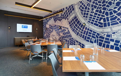 Holiday Inn Express Melbourne Southbank - Holiday Byron Bay 16