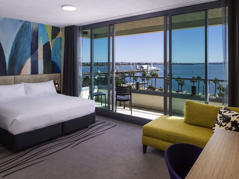 Novotel Geelong - Holiday Byron Bay 1