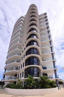 Cairns QLD Holiday Byron Bay