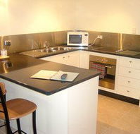 Reef Gateway Apartments Cairns - Holiday Byron Bay